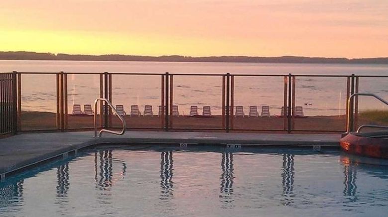 <b>Cherry Tree Inn and Suites Pool</b>. Images powered by <a href="https://iceportal.shijigroup.com/" title="IcePortal" target="_blank">IcePortal</a>.