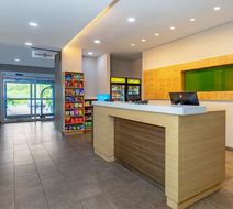 Home2 Suites by Hilton Fort Pierce I-95 Lobby