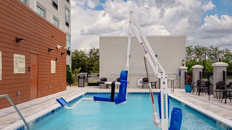 <b>Hampton Inn Marianna I-10 Pool</b>. Images powered by <a href="https://iceportal.shijigroup.com/" title="IcePortal" target="_blank">IcePortal</a>.