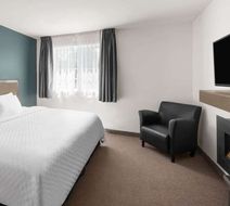 Travelodge by Wyndham Roberval Room