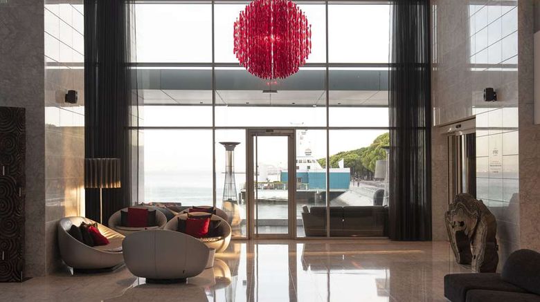 <b>Myriad by SANA Lobby</b>. Images powered by <a href="https://iceportal.shijigroup.com/" title="IcePortal" target="_blank">IcePortal</a>.