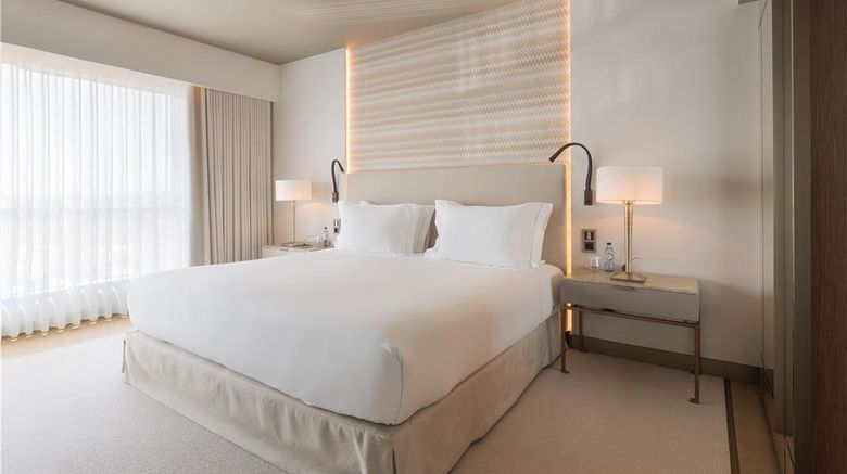 <b>EPIC SANA Marques Hotel Suite</b>. Images powered by <a href="https://iceportal.shijigroup.com/" title="IcePortal" target="_blank">IcePortal</a>.