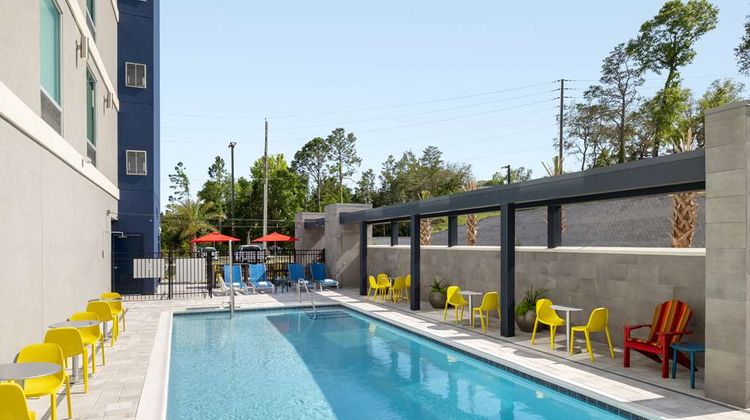 Home2 Sts by Hilton Eglin Air Force Base Pool