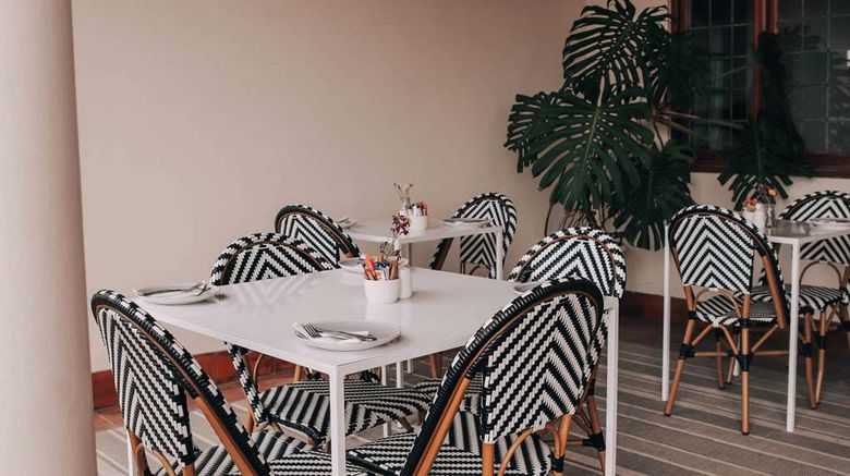 <b>Sonnekus Guest House Restaurant</b>. Images powered by <a href="https://iceportal.shijigroup.com/" title="IcePortal" target="_blank">IcePortal</a>.