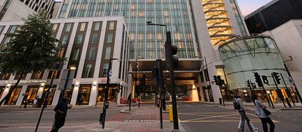 Riu Plaza London Victoria Exterior