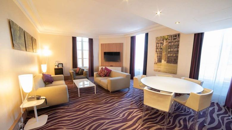 <b>Plaza Hotel Capitole Toulouse Suite</b>. Images powered by <a href="https://iceportal.shijigroup.com/" title="IcePortal" target="_blank">IcePortal</a>.