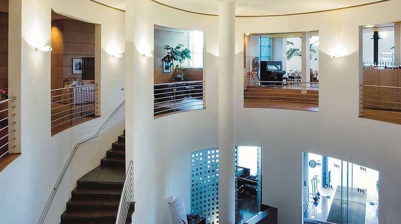 <b>Vienna House by Wyndham Martinspark Lobby</b>. Images powered by <a href="https://iceportal.shijigroup.com/" title="IcePortal" target="_blank">IcePortal</a>.