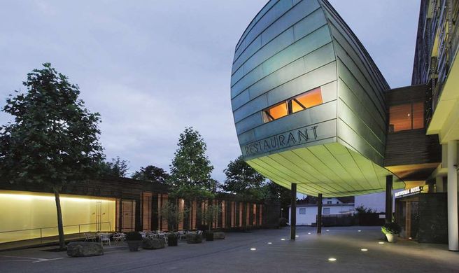 Vienna House by Wyndham Martinspark Exterior