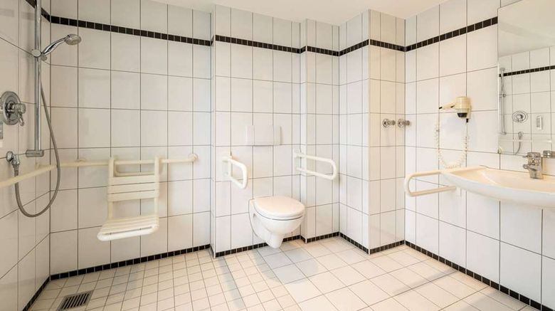<b>Vienna House Easy by Wyndham Berlin Room</b>. Images powered by <a href="https://iceportal.shijigroup.com/" title="IcePortal" target="_blank">IcePortal</a>.