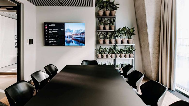 <b>Vienna House by Wyndham Mokotow Warsaw Meeting</b>. Images powered by <a href="https://iceportal.shijigroup.com/" title="IcePortal" target="_blank">IcePortal</a>.