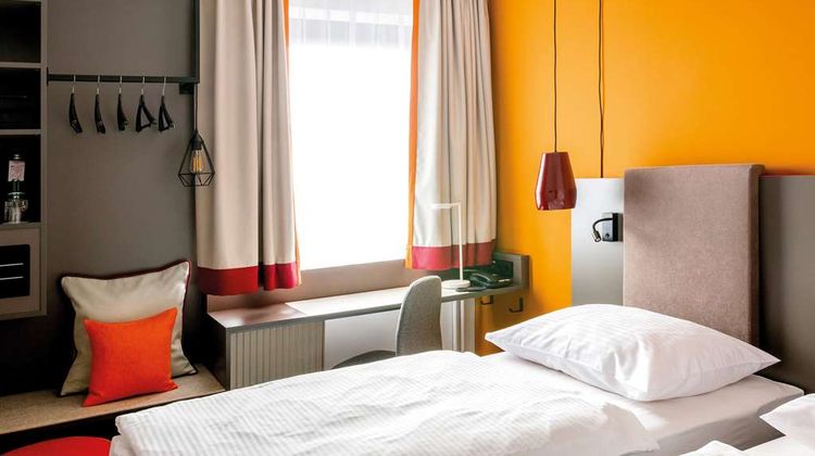 Vienna House Easy by Wyndham Cracow Room