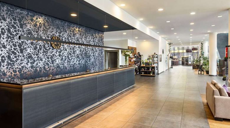 <b>Vienna House Easy by Wyndham Katowice Lobby</b>. Images powered by <a href="https://iceportal.shijigroup.com/" title="IcePortal" target="_blank">IcePortal</a>.