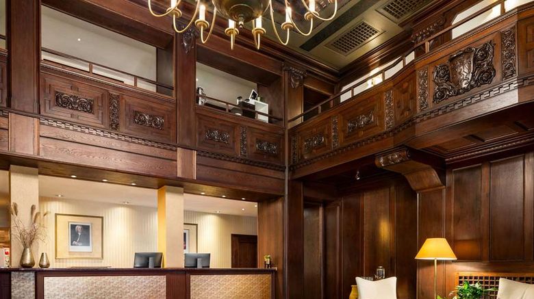 <b>Vienna House by Wyndham Thueringer Hof Lobby</b>. Images powered by <a href="https://iceportal.shijigroup.com/" title="IcePortal" target="_blank">IcePortal</a>.