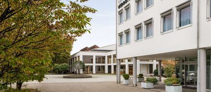 Vienna House Easy by Wyndham Guenzburg Exterior