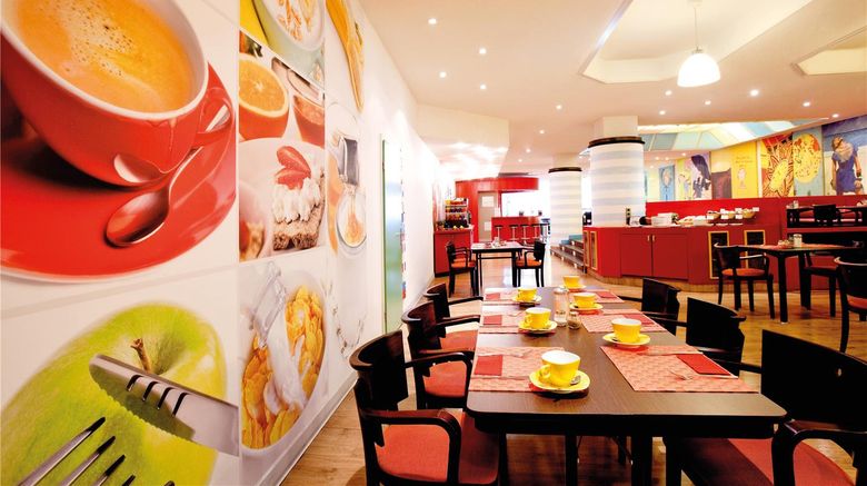 <b>Vienna House Easy by Wyndham Rostock Restaurant</b>. Images powered by <a href="https://iceportal.shijigroup.com/" title="IcePortal" target="_blank">IcePortal</a>.