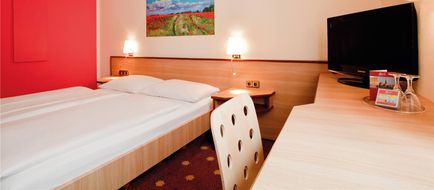 Vienna House Easy by Wyndham Rostock Room