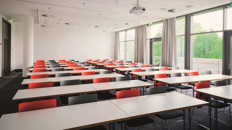 Vienna House Easy by Wyndham Wuppertal Meeting