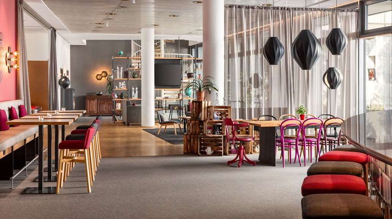 <b>Vienna House Easy by Wyndham Trier Lobby</b>. Images powered by <a href="https://iceportal.shijigroup.com/" title="IcePortal" target="_blank">IcePortal</a>.