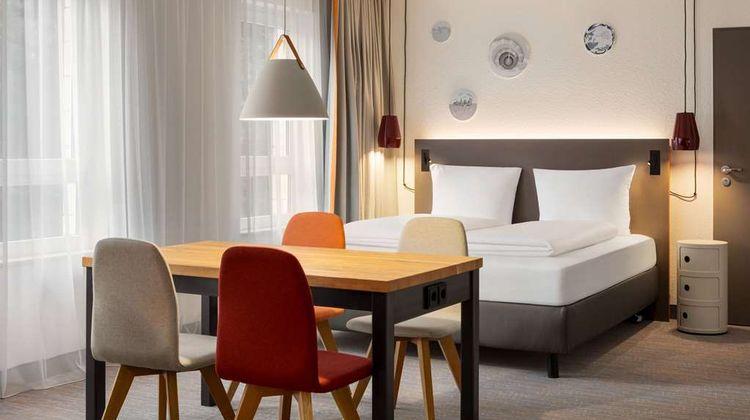 Vienna House Easy by Wyndham Suite