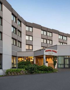 Vienna House Easy by Wyndham FRA Airport