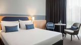 Vienna House Easy by Wyndham FRA Airport Room