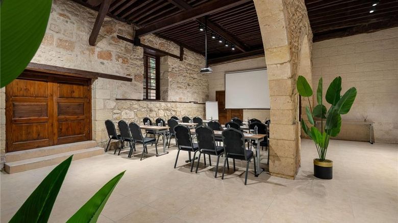 <b>Wyndham Tarsus St Paul-Mersin Meeting</b>. Images powered by <a href="https://iceportal.shijigroup.com/" title="IcePortal" target="_blank">IcePortal</a>.