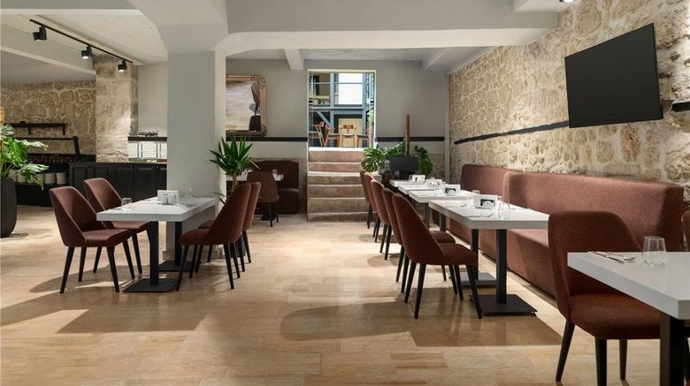 <b>Wyndham Tarsus St Paul-Mersin Restaurant</b>. Images powered by <a href="https://iceportal.shijigroup.com/" title="IcePortal" target="_blank">IcePortal</a>.