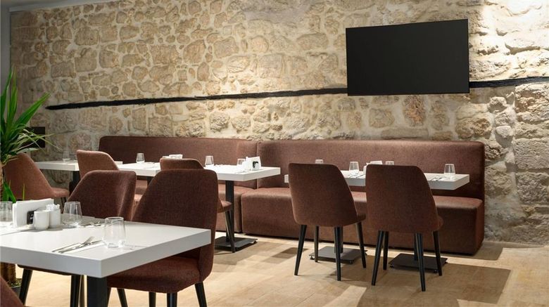 <b>Wyndham Tarsus St Paul-Mersin Restaurant</b>. Images powered by <a href="https://iceportal.shijigroup.com/" title="IcePortal" target="_blank">IcePortal</a>.
