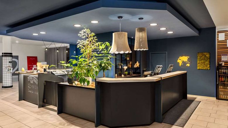 <b>Vienna House Easy by Wyndham Bratislava Lobby</b>. Images powered by <a href="https://iceportal.shijigroup.com/" title="IcePortal" target="_blank">IcePortal</a>.