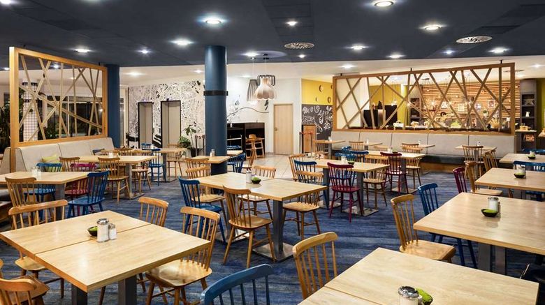 <b>Vienna House Easy by Wyndham Bratislava Restaurant</b>. Images powered by <a href="https://iceportal.shijigroup.com/" title="IcePortal" target="_blank">IcePortal</a>.