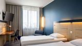 Vienna House Easy by Wyndham Bratislava Room