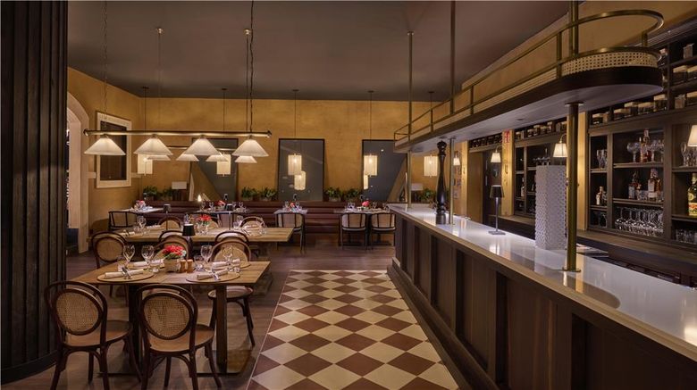 <b>Grand Hyatt La Manga Club Golf & Spa Restaurant</b>. Images powered by <a href="https://iceportal.shijigroup.com/" title="IcePortal" target="_blank">IcePortal</a>.