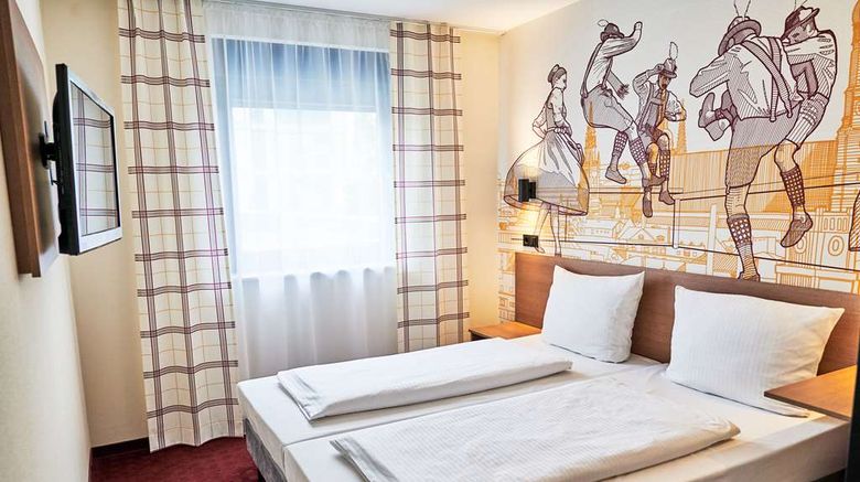 <b>McDreams Hotel Muenchen Messe Room</b>. Images powered by <a href="https://iceportal.shijigroup.com/" title="IcePortal" target="_blank">IcePortal</a>.