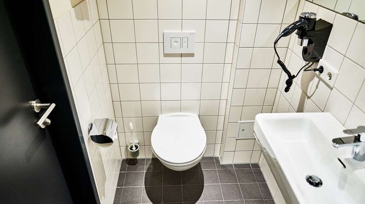 McDreams Hotel Muenchen Messe Room