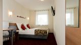 McDreams Hotel Muenchen Messe Room