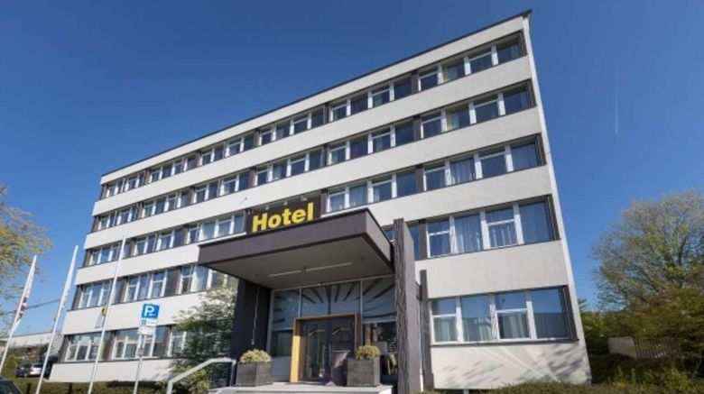 AMH Airport Messe Hotel Exterior. Images powered by <a href="https://iceportal.shijigroup.com" target="_blank" rel="noopener">Ice Portal</a>.