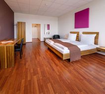 AMH Airport Messe Hotel Room