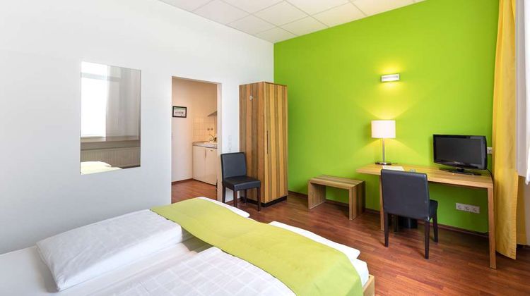 AMH Airport Messe Hotel Room