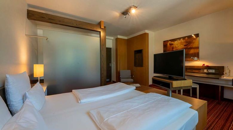 <b>Hotel An der Gruga Room</b>. Images powered by <a href="https://iceportal.shijigroup.com/" title="IcePortal" target="_blank">IcePortal</a>.