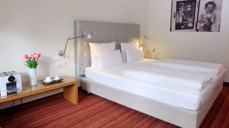 <b>Hotel An der Gruga Room</b>. Images powered by <a href="https://iceportal.shijigroup.com/" title="IcePortal" target="_blank">IcePortal</a>.
