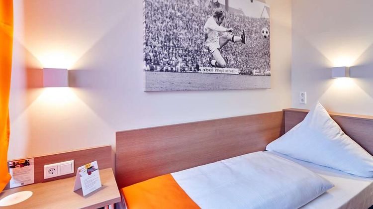 McDreams Hotel Monchengladbach Room