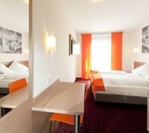 McDreams Hotel Monchengladbach Room