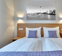 McDreams Hotel Duesseldorf-City Room