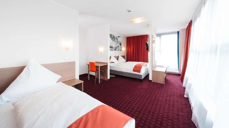 <b>McDreams Hotel Leipzig-City Room</b>. Images powered by <a href="https://iceportal.shijigroup.com/" title="IcePortal" target="_blank">IcePortal</a>.