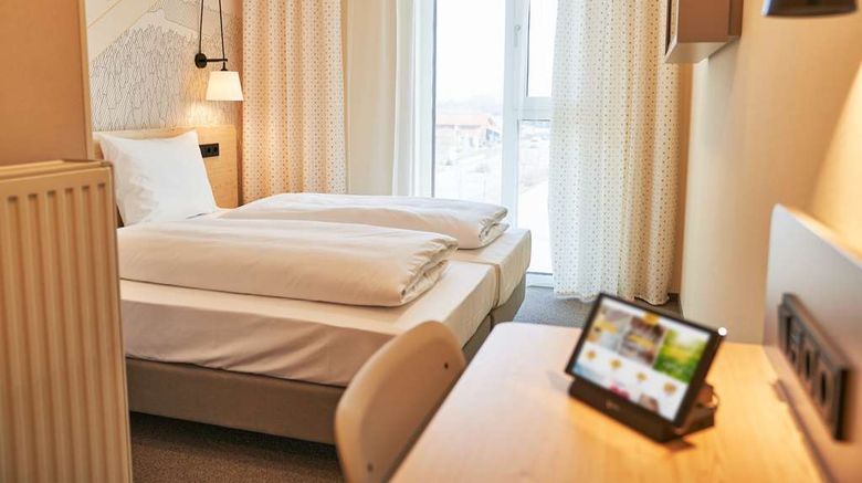 <b>Mcdreams Hotel Ingolstadt Room</b>. Images powered by <a href="https://iceportal.shijigroup.com/" title="IcePortal" target="_blank">IcePortal</a>.