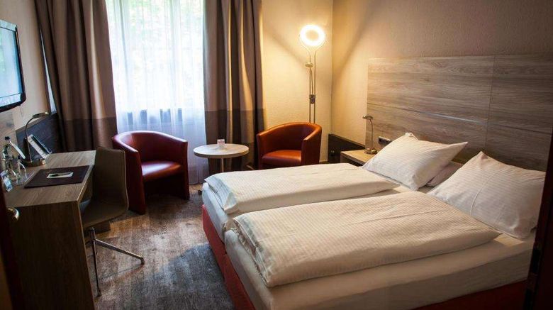 <b>Hotel Kastanienhof Room</b>. Images powered by <a href="https://iceportal.shijigroup.com/" title="IcePortal" target="_blank">IcePortal</a>.