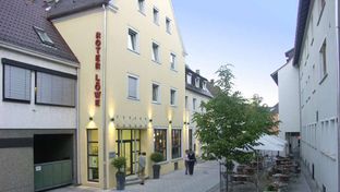 AKZENT-Hotel Roter Lowe