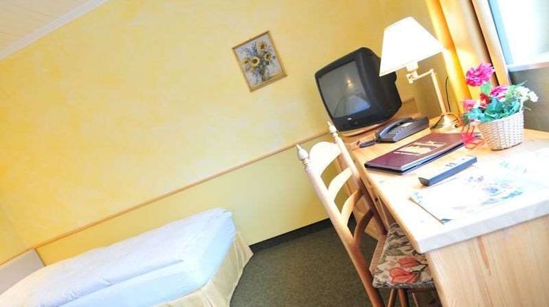 <b>AKZENT-Hotel Zur Wasserburg Room</b>. Images powered by <a href="https://iceportal.shijigroup.com/" title="IcePortal" target="_blank">IcePortal</a>.