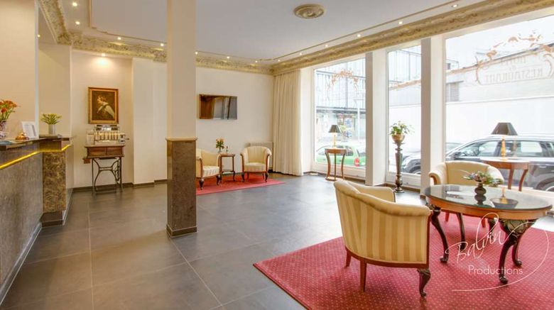 <b>Akzent Hotel Am Goldenen Strauss Lobby</b>. Images powered by <a href="https://iceportal.shijigroup.com/" title="IcePortal" target="_blank">IcePortal</a>.
