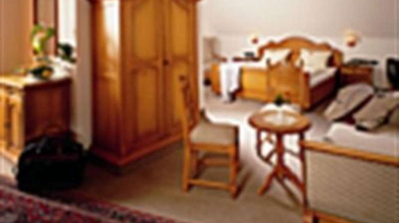 <b>Hotel Zum Lamm Room</b>. Images powered by <a href="https://iceportal.shijigroup.com/" title="IcePortal" target="_blank">IcePortal</a>.